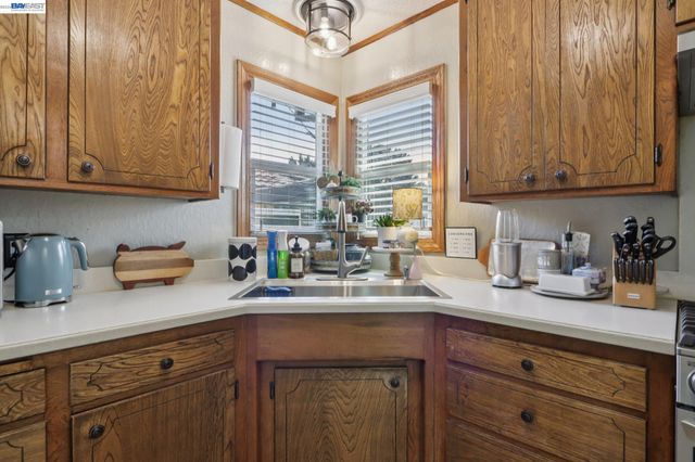 1411 C St, Antioch, CA 94509