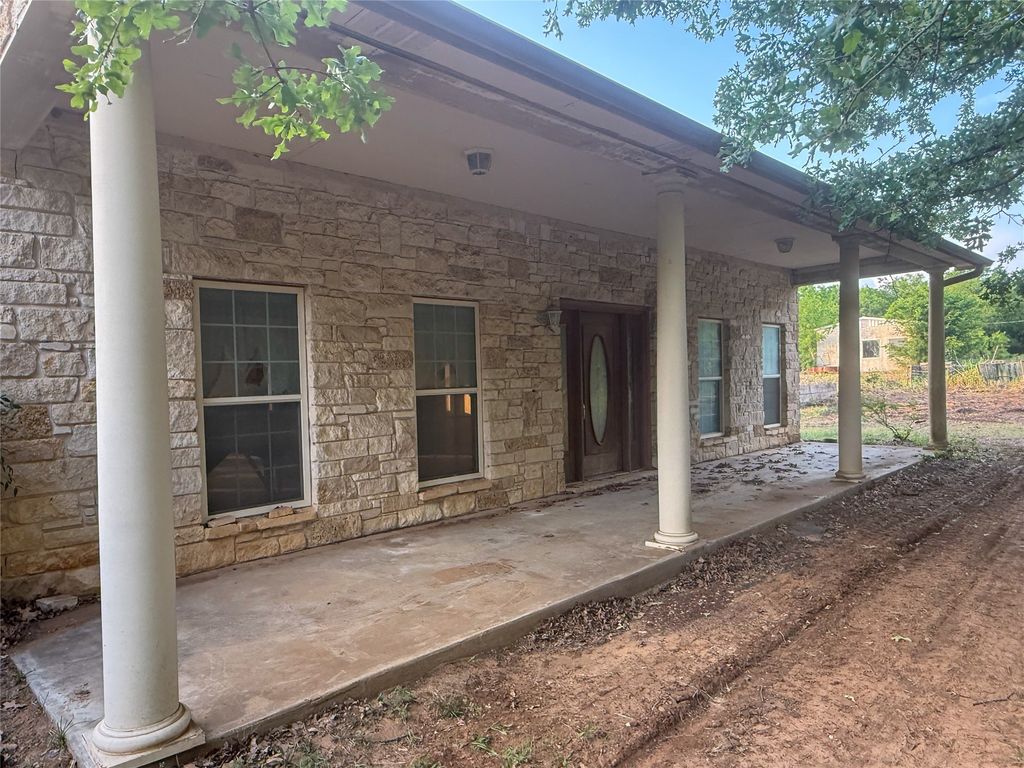 1700 Don Lee Road, Joshua, TX 76058 — exterior