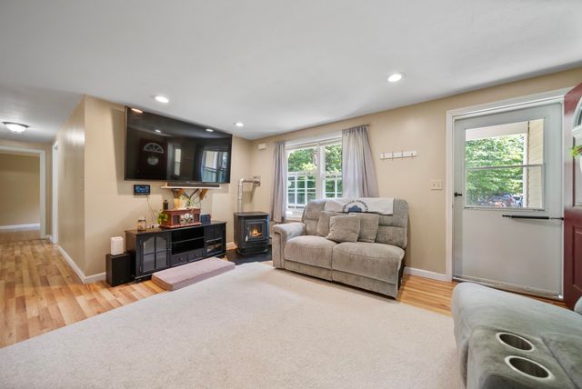 16 Felch Lane, Jaffrey, NH 03452