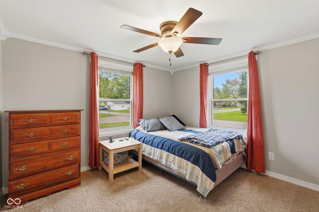 120 N High Street, Linden, IN 47955