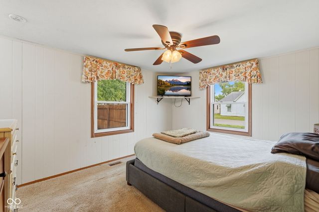 120 N High Street, Linden, IN 47955