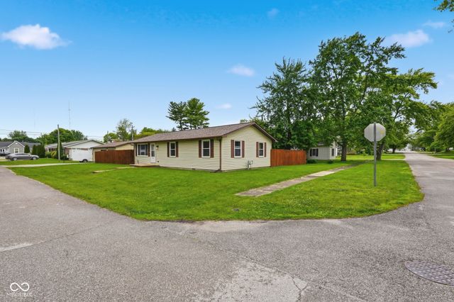 120 N High Street, Linden, IN 47955