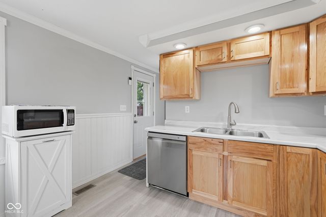 120 N High Street, Linden, IN 47955