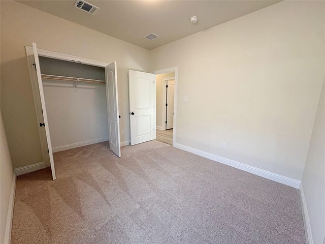 6895 Arbor Way, Orange, TX 77630