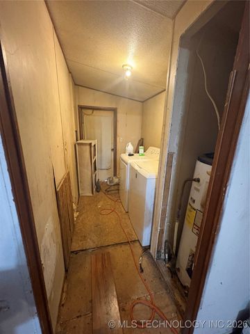 27 Holiday Street, Eufaula, OK 74432