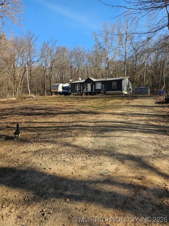 27 Holiday Street, Eufaula, OK 74432