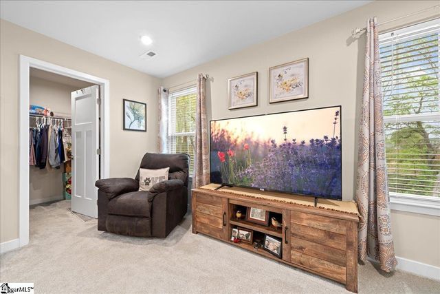 532 Martin Creek Drive, Simpsonville, SC 29680