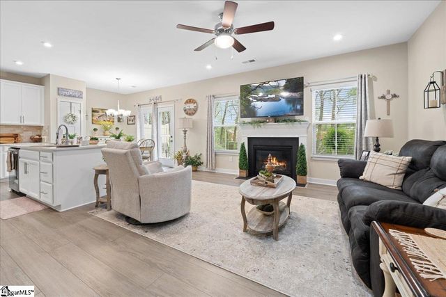 532 Martin Creek Drive, Simpsonville, SC 29680