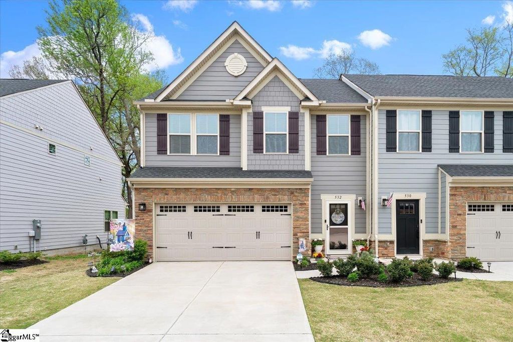532 Martin Creek Drive, Simpsonville, SC 29680
