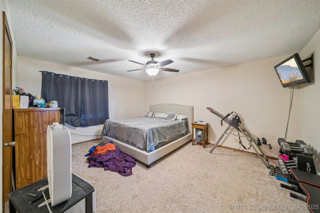 2917 S Aspen Court, Broken Arrow, OK 74012