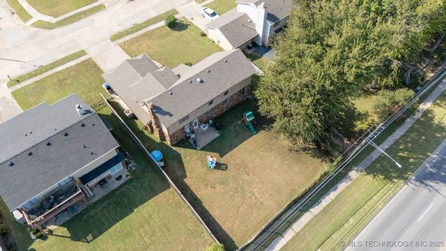 2917 S Aspen Court, Broken Arrow, OK 74012