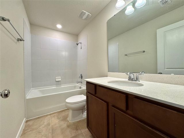 10904 LEAFSHORE LOOP, Orlando, FL 32829