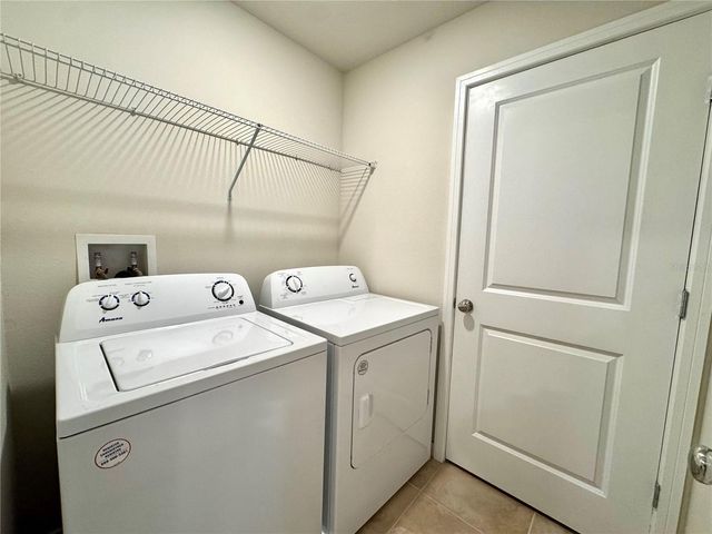 10904 LEAFSHORE LOOP, Orlando, FL 32829