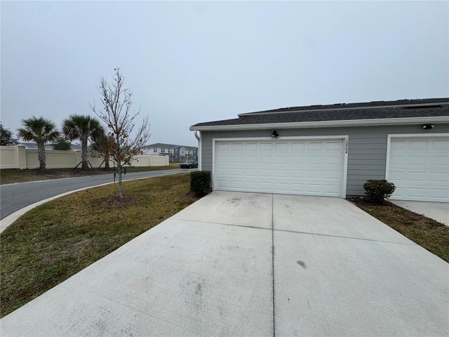 10904 LEAFSHORE LOOP, Orlando, FL 32829