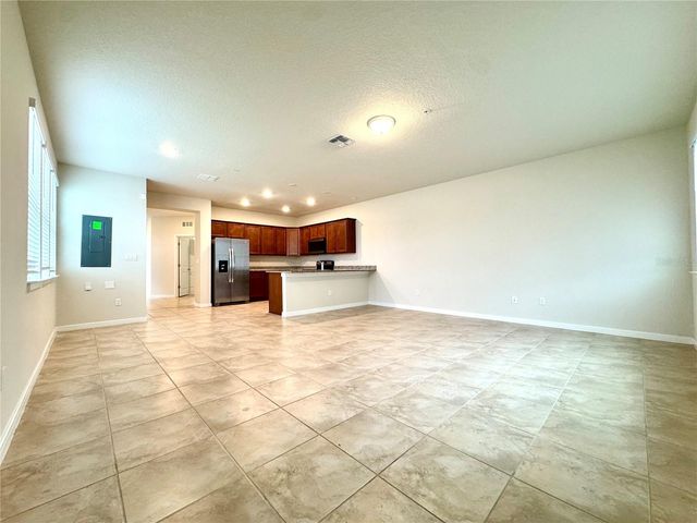 10904 LEAFSHORE LOOP, Orlando, FL 32829