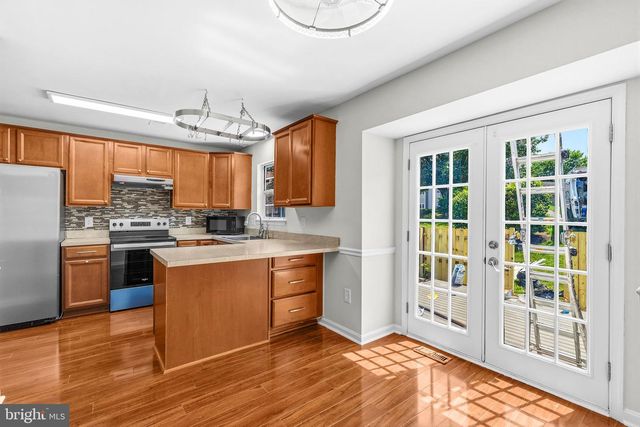 11404 APPLEGRATH WAY, Germantown, MD 20876