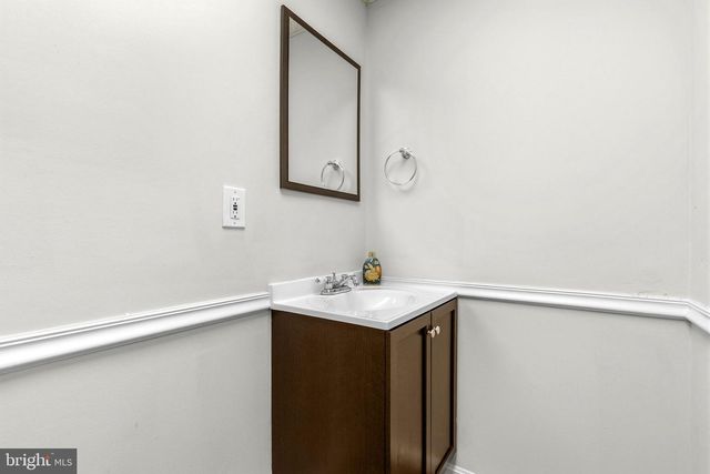 11404 APPLEGRATH WAY, Germantown, MD 20876