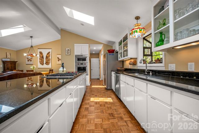 2825 River Road, Columbus, NC 28722