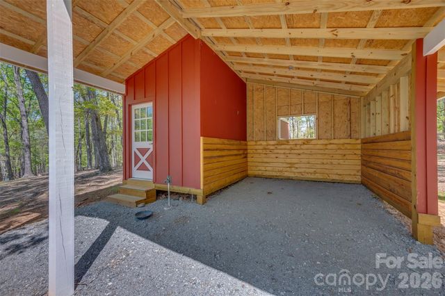 2825 River Road, Columbus, NC 28722