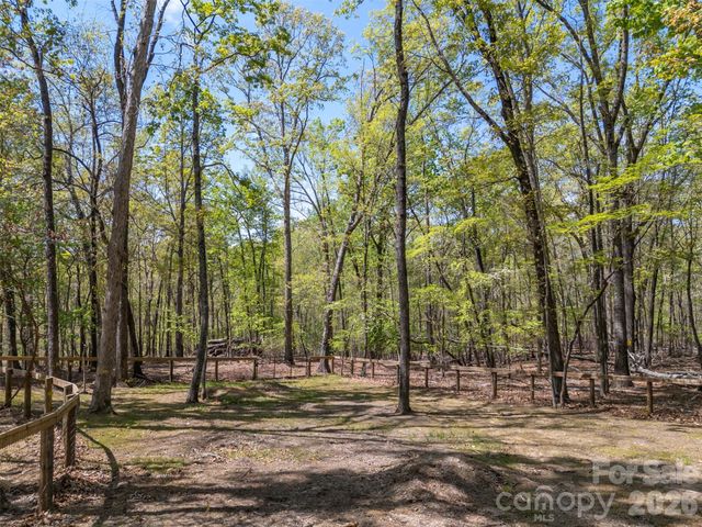 2825 River Road, Columbus, NC 28722