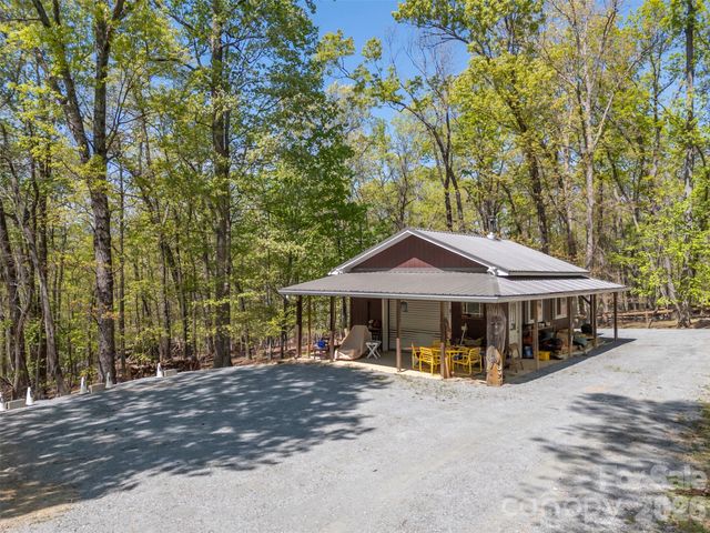 2825 River Road, Columbus, NC 28722