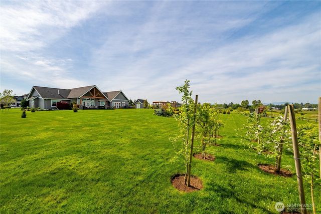 5369 Smith Ridge Drive, Bellingham, WA 98226