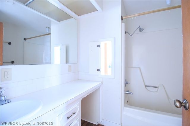 400 3rd Street, Charleston, AR 72933