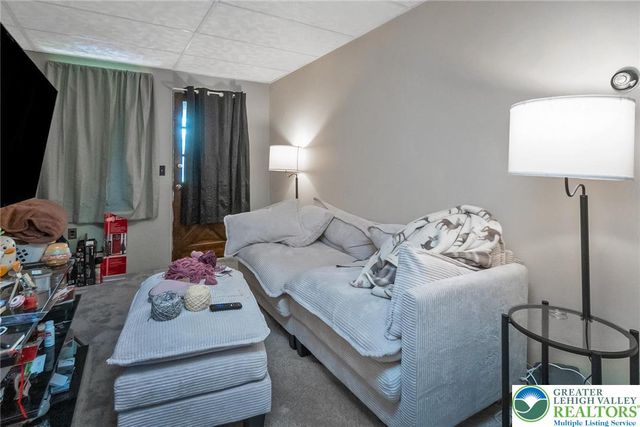 151 2nd Street, Richlandtown Boro, PA 18955