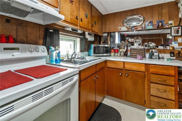 151 2nd Street, Richlandtown Boro, PA 18955