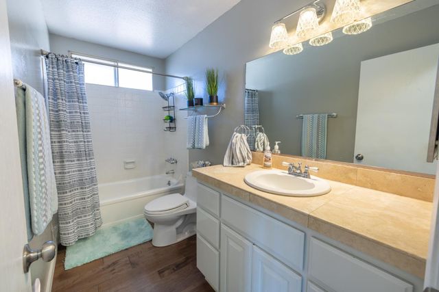 2843 Camino Heights Dr, Camino, CA 95709