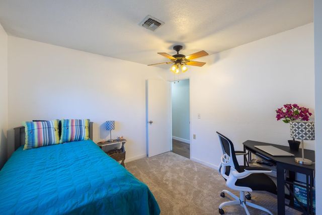 2843 Camino Heights Dr, Camino, CA 95709