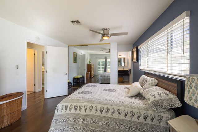 2843 Camino Heights Dr, Camino, CA 95709