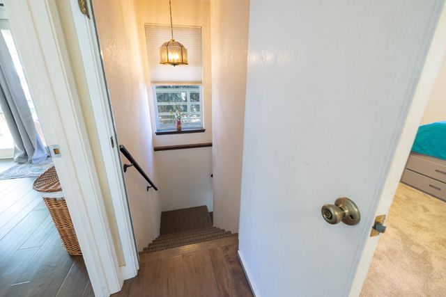 2843 Camino Heights Dr, Camino, CA 95709