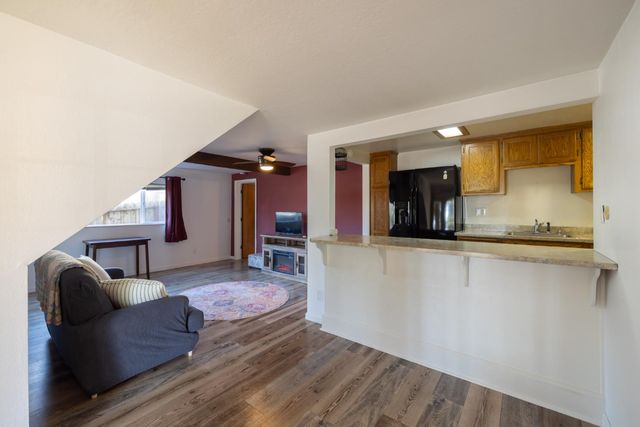 2843 Camino Heights Dr, Camino, CA 95709