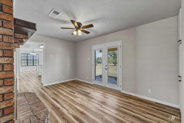 207 Bluegrass Drive, San Angelo, TX 76903