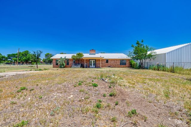 207 Bluegrass Drive, San Angelo, TX 76903