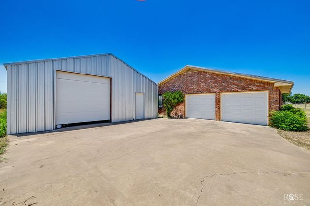 207 Bluegrass Drive, San Angelo, TX 76903