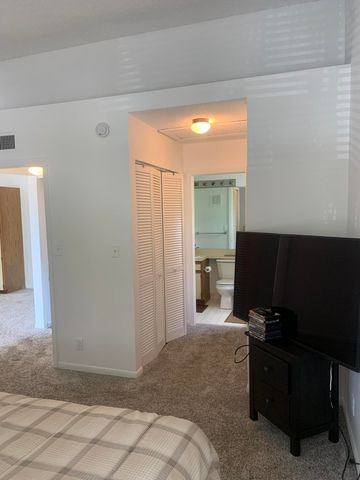 651 Lyons Road 10207, Coconut Creek, FL 33063