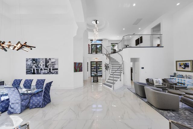 15934 Laurel Creek Drive, Delray Beach, FL 33446