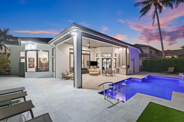 15934 Laurel Creek Drive, Delray Beach, FL 33446