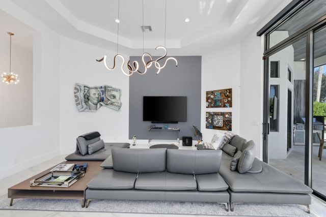 15934 Laurel Creek Drive, Delray Beach, FL 33446