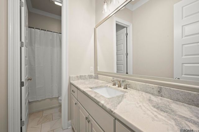 38179 Meadow Rue Dr, Prairieville, LA 70769