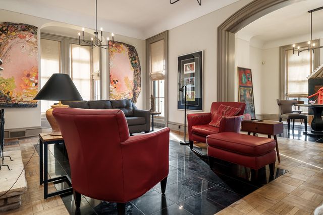 326 S 2nd Street, Rockford, IL 61104