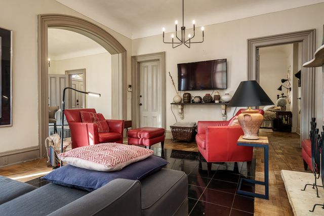 326 S 2nd Street, Rockford, IL 61104