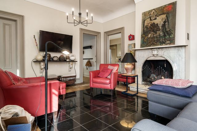 326 S 2nd Street, Rockford, IL 61104