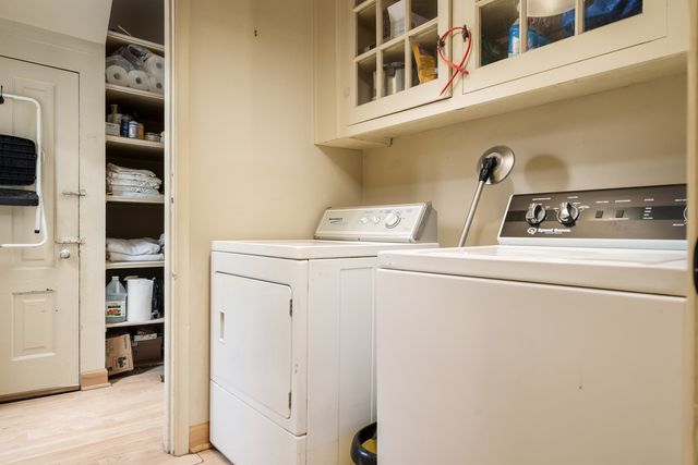 326 S 2nd Street, Rockford, IL 61104