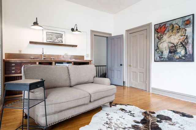 326 S 2nd Street, Rockford, IL 61104