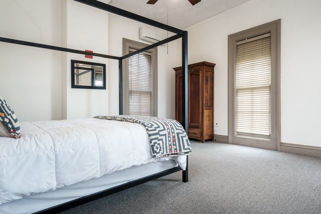 326 S 2nd Street, Rockford, IL 61104