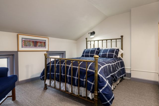 326 S 2nd Street, Rockford, IL 61104