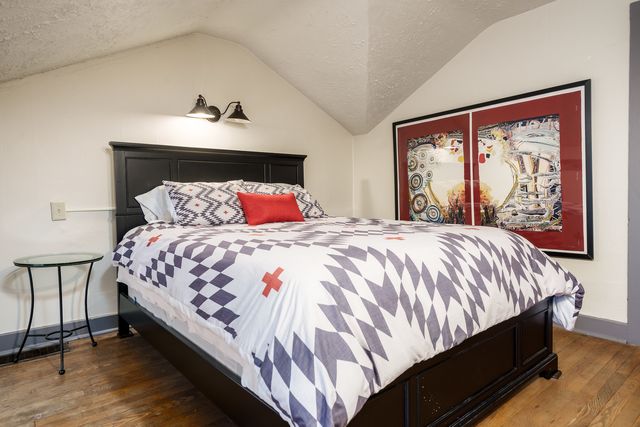 326 S 2nd Street, Rockford, IL 61104